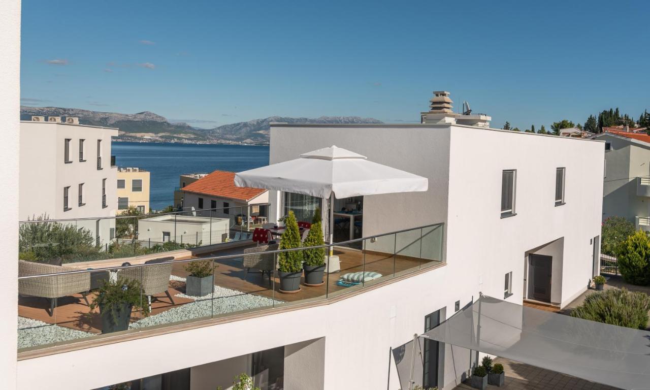 Casa Vita Apartments Slatine Bagian luar foto