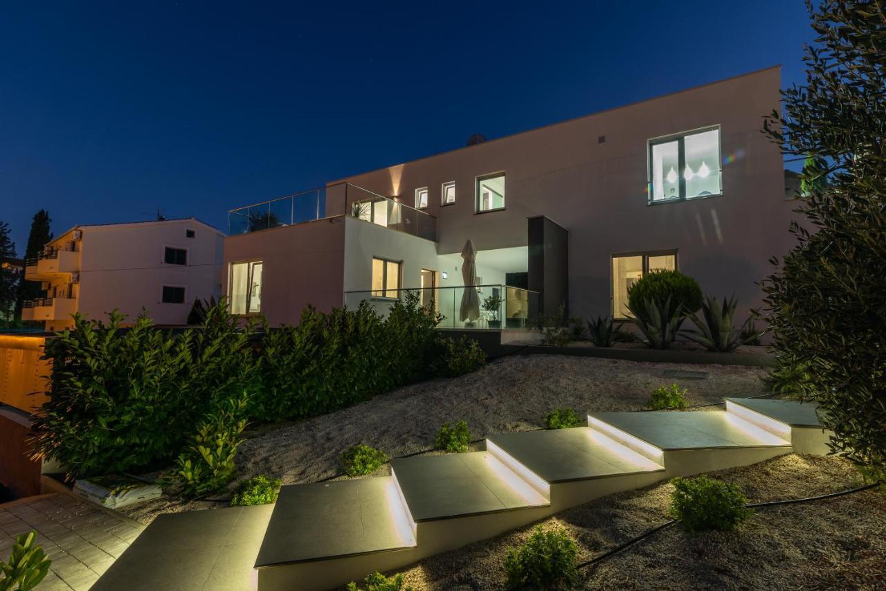 Casa Vita Apartments Slatine Bagian luar foto